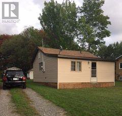 25 Queen Street, Thessalon, ON (Mariola Morin/Sutton Group)