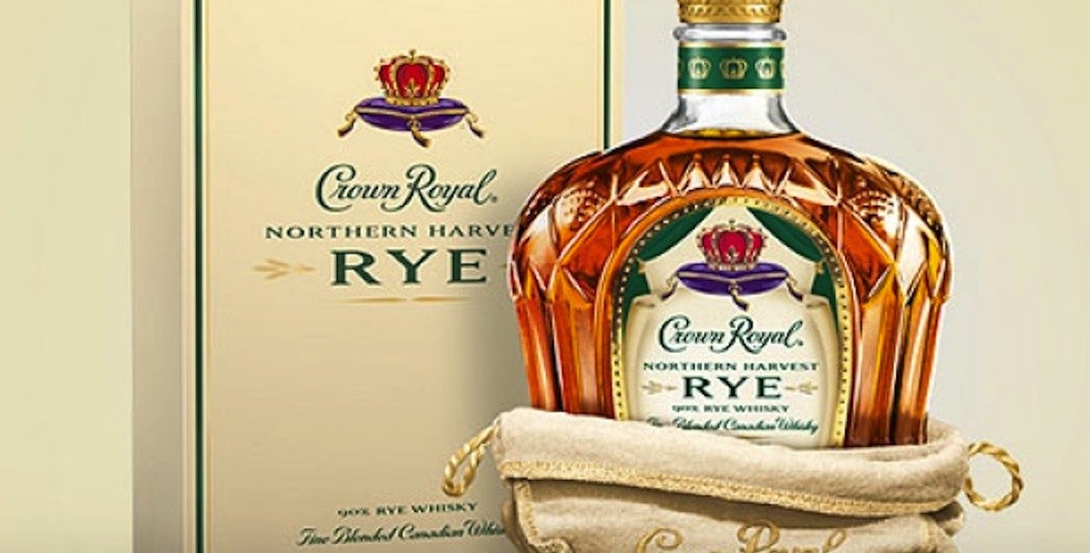 Canada's Crown Royal named 2016 World Whisky of the Year