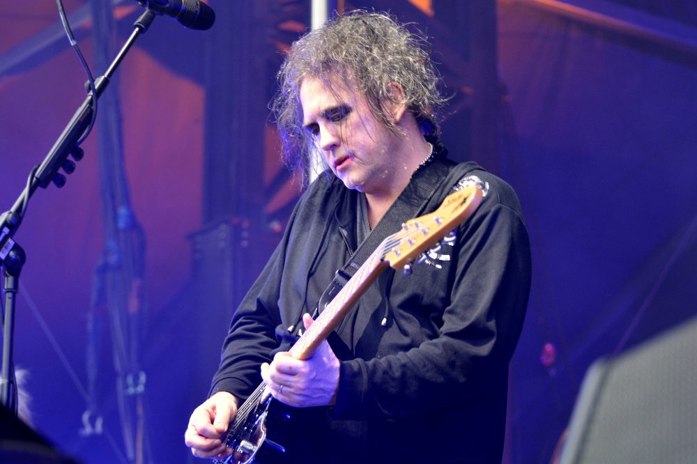 Concert review: The Cure treat Vancouver to a marathon set (PHOTOS)
