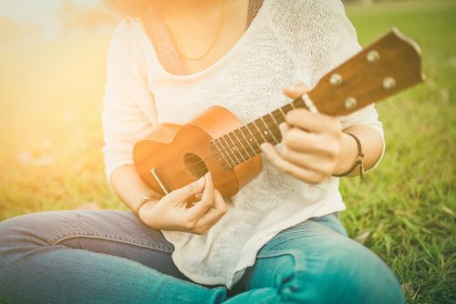 Ukulele / Shutterstock