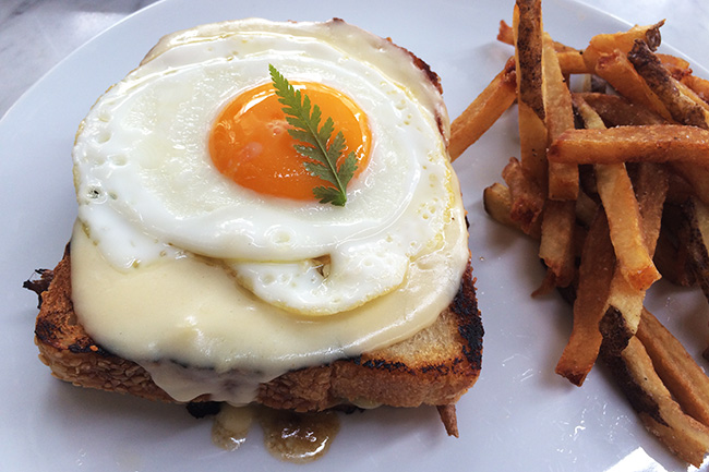 Beef Short Rib ‘Croque Madame’ (Jess Fleming / Daily Hive)