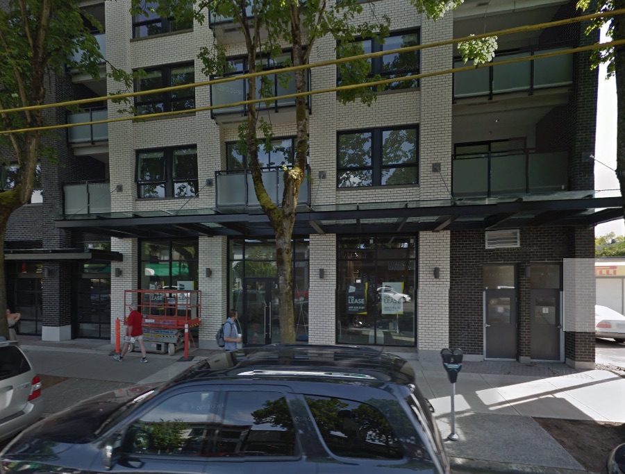 3040 Broadway (Google Streetview/May 2015)