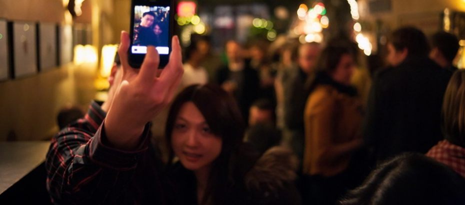 Happy selfie at the Hop and Vine Tap House in Burnaby (Hop and Vine Tap House)