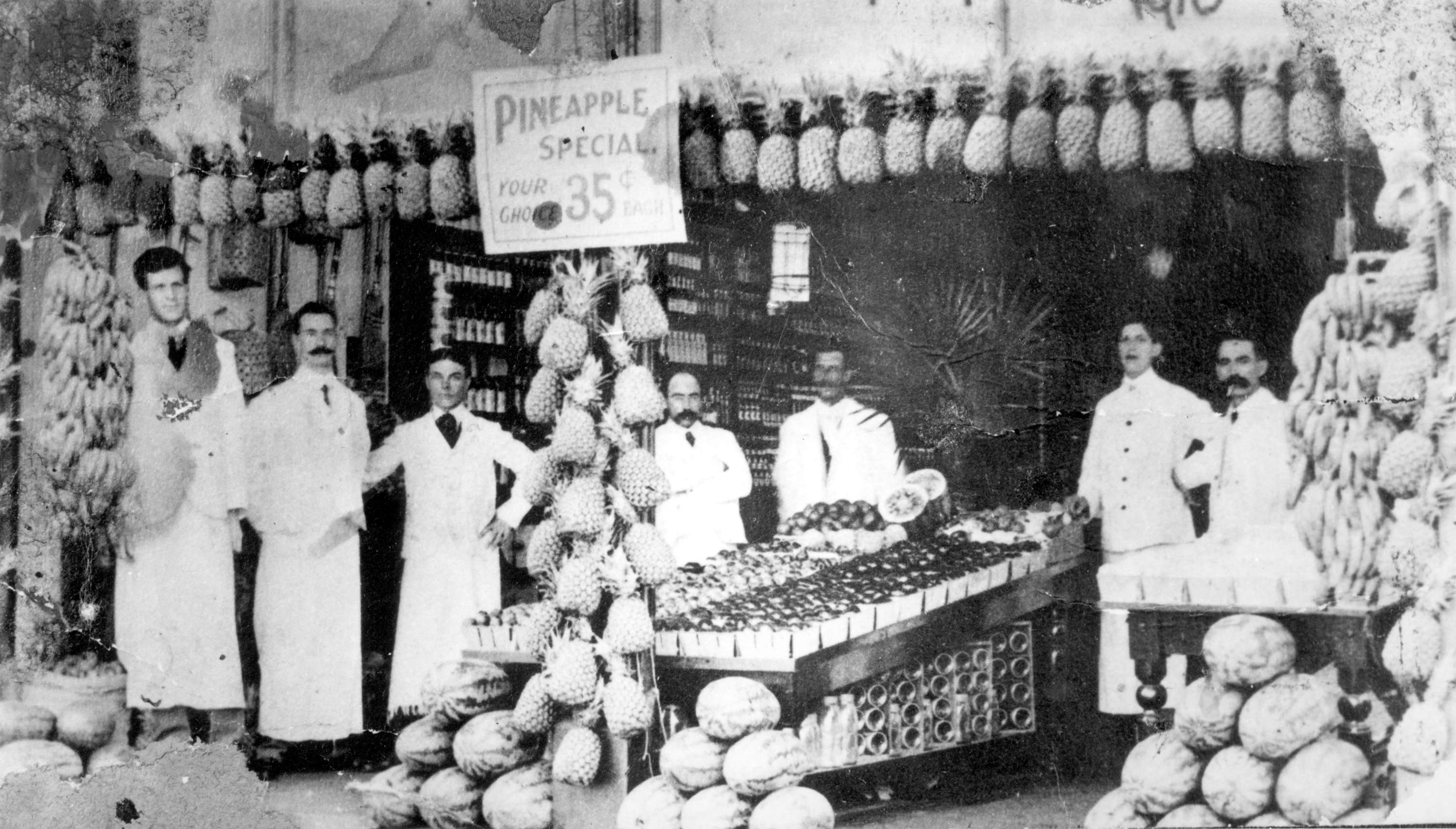 Inside the fruit department of Woodward's Department Store in 1905 (Woodward's Stores Limited)