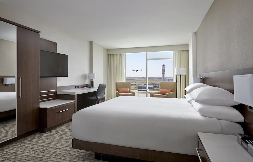 Image: Calgary Airport Marriott In-Terminal Hotel