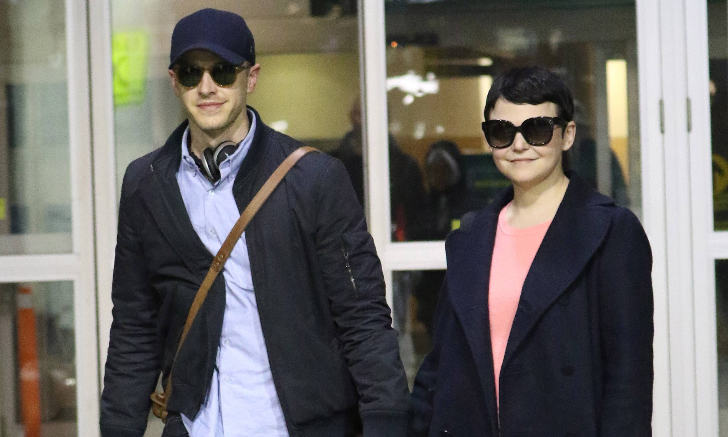 Josh Dallas and Ginnifer Goodwin arrive in Vancouver (Photos)
