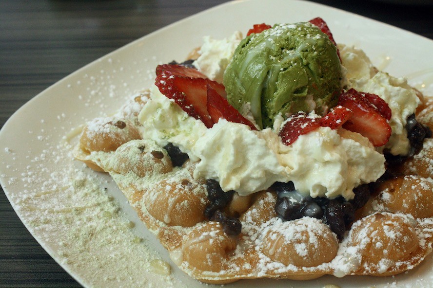 Bobacabana_Matcha Red Bean Bubble Waffle