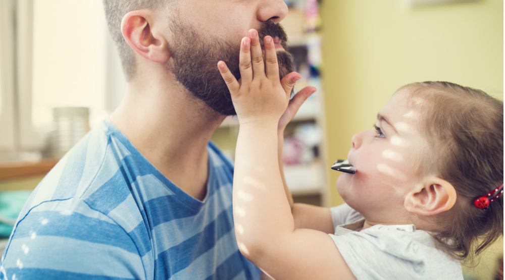5 last minute grooming gifts for Father's Day your dad will love