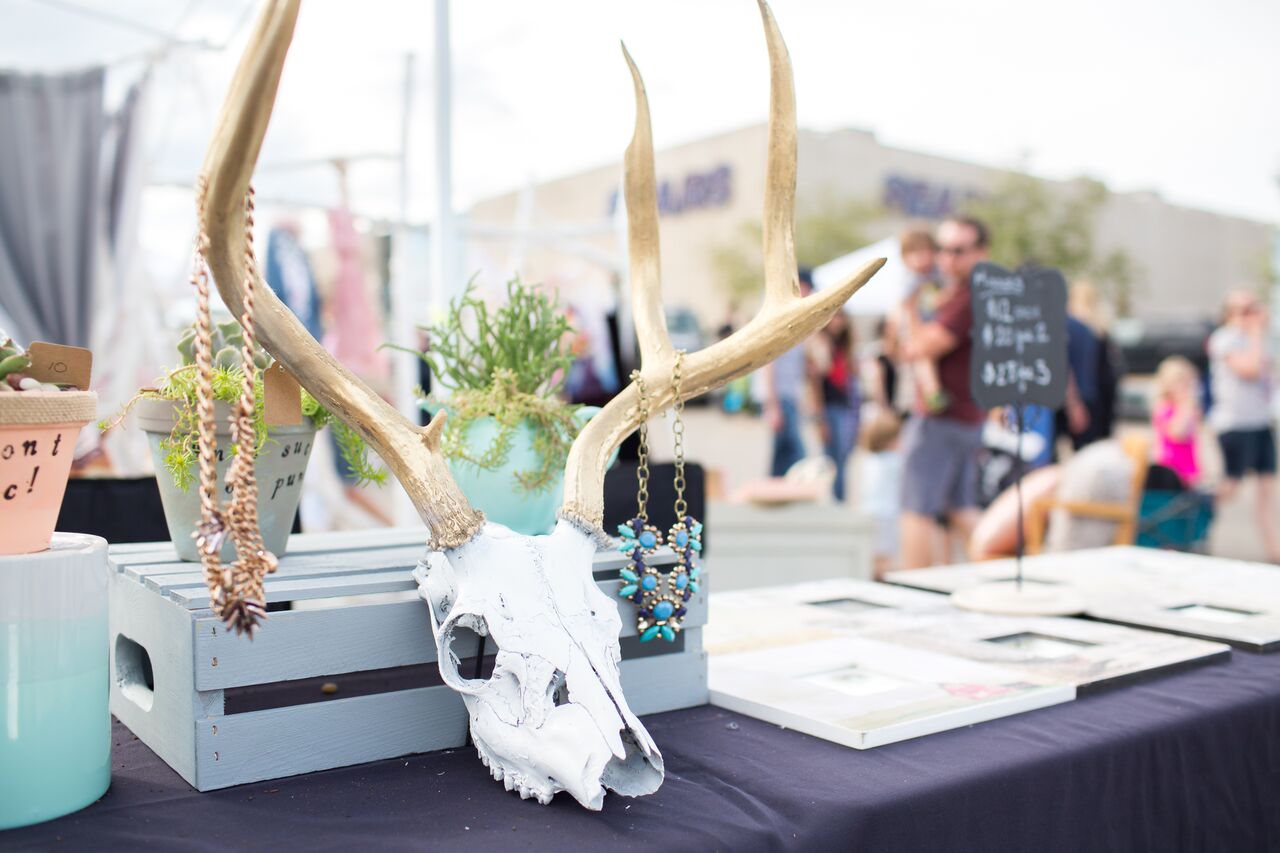 Calgary Night Market. (Lindsay Ross Photography)