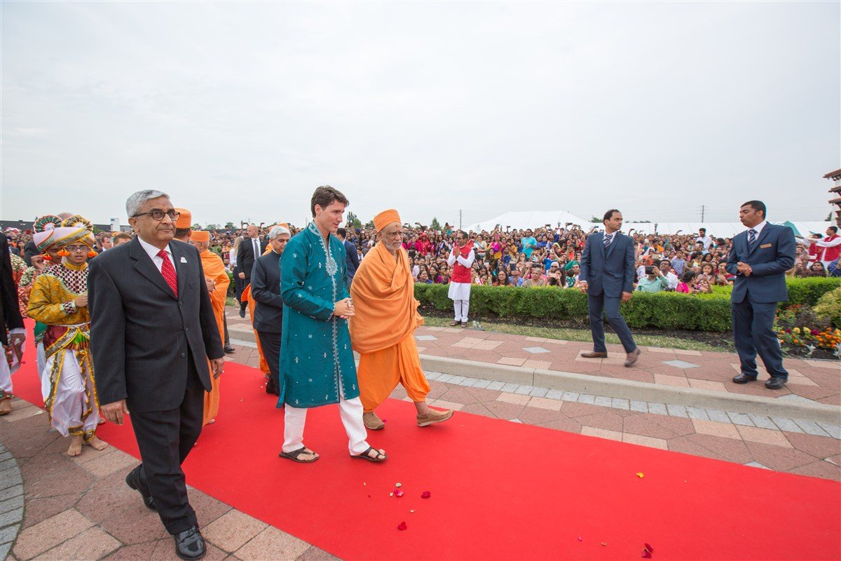 Trudeau visiting the BAPS Shri Swaminarayan Mandir in Toronto in July 2017 (BAPS Shri Swaminarayan Mandir)