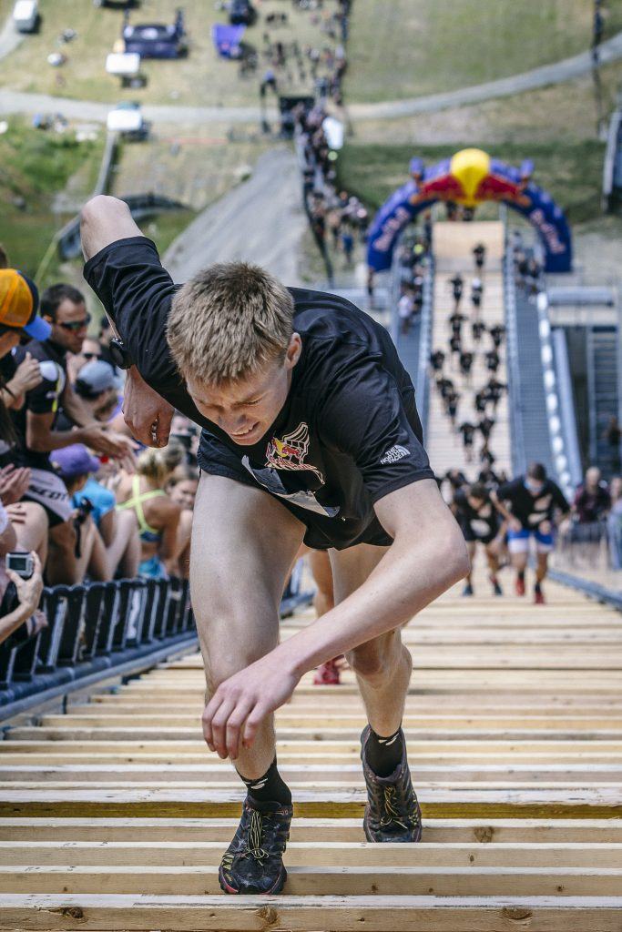 Kieran Lumb leads the men to a first place finish at Red Bull 400 in Whistler, Canada on July 30, 2016 (Scott Serfas/Red Bull Content Pool)