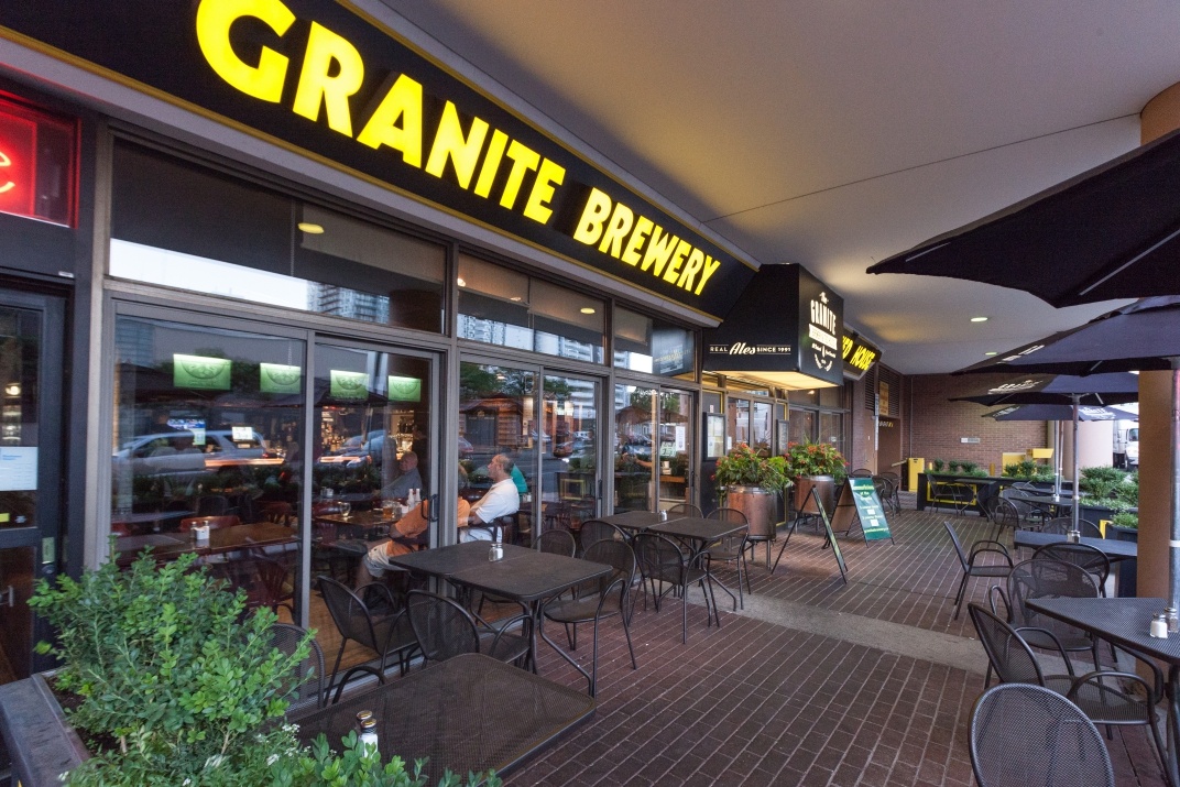 Granite Brewery brunch buffet