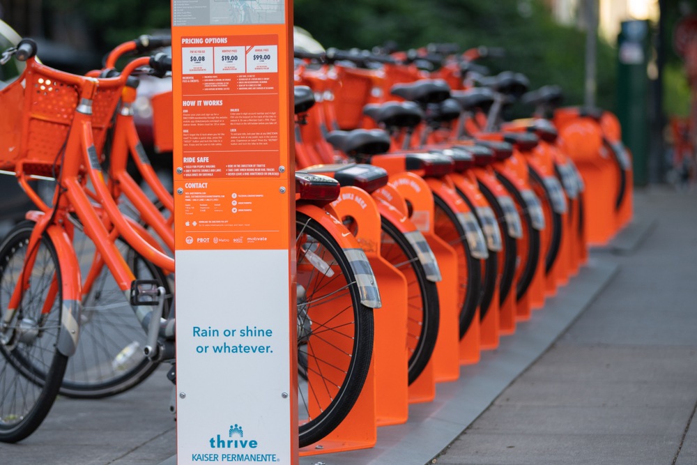 BikeTown bike share in Portland (Alexander Oganezov / Shutterstock.com)