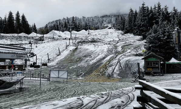 It's been snowing like crazy at Whistler Blackcomb today (PHOTOS)