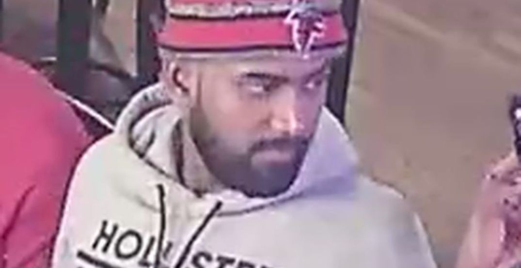 Man steals POS machine from restaurant in Scarborough dine and dash (PHOTOS)