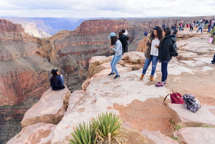 grand canyon tourist