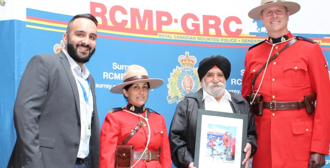 Surrey RCMP reward senior who patiently waited to take picture with Mounties