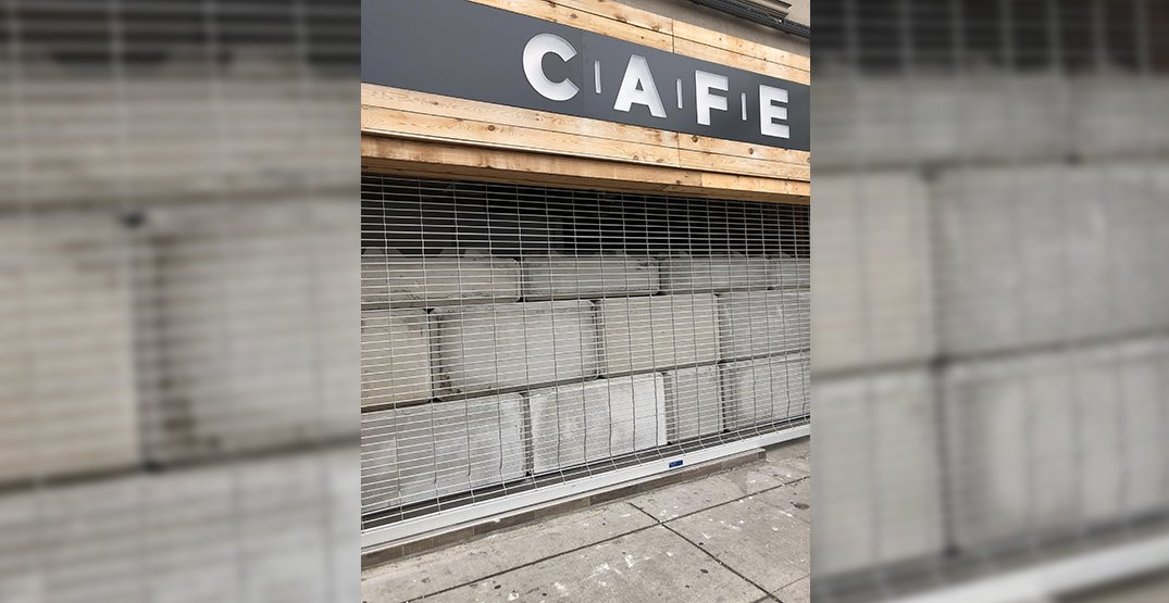 What it's like to have cannabis delivered from Toronto's CAFE