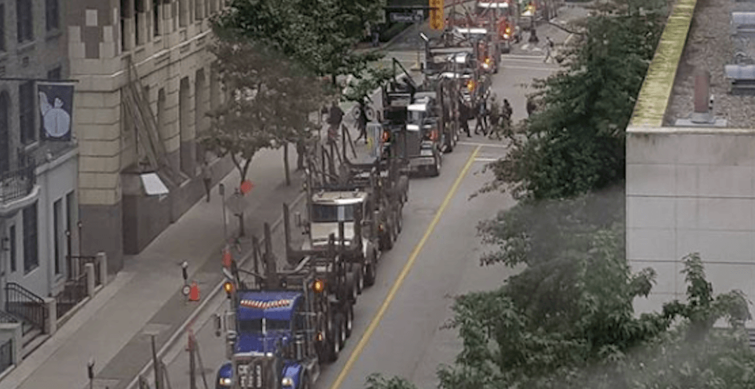 Over 200 logging trucks took over downtown Vancouver on Wednesday (VIDEOS)