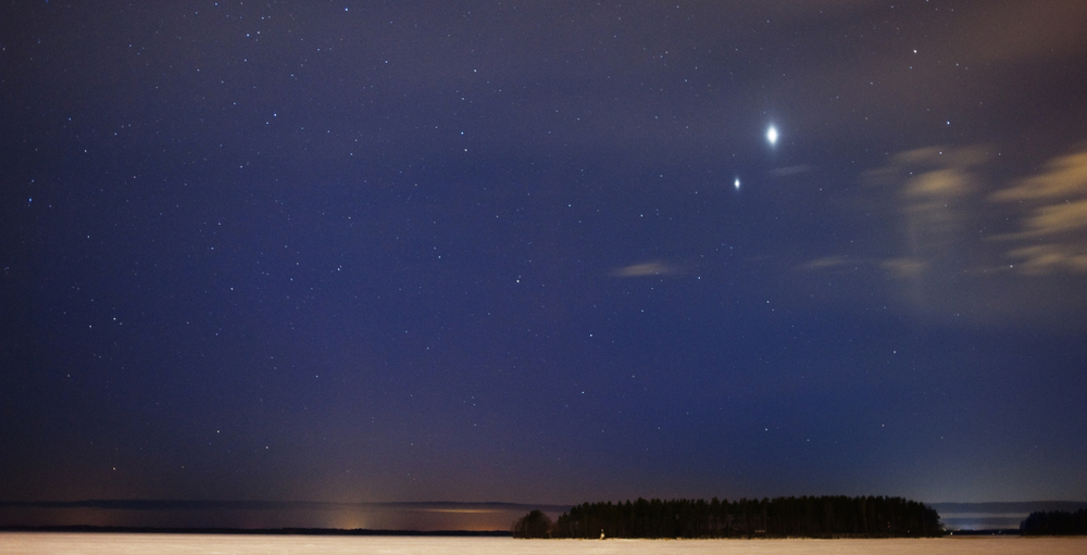 Look up: Venus-Jupiter conjunction coming Sunday at dusk