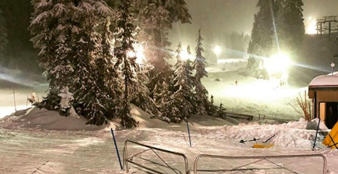 Car accident leaves visitors stranded on Mt. Seymour for hours