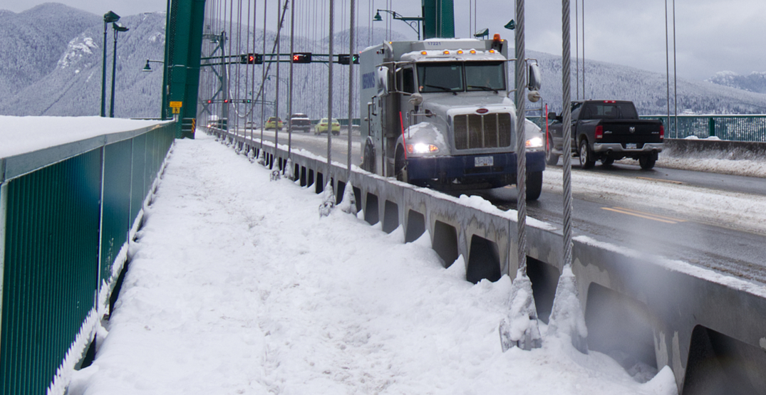 Vancouver councillor wants city to review snow removal protocol for sidewalks