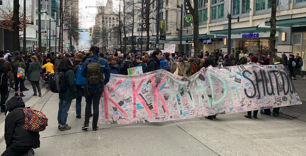 Downtown Vancouver traffic blocked as Wet’suwet’en demonstrations continue