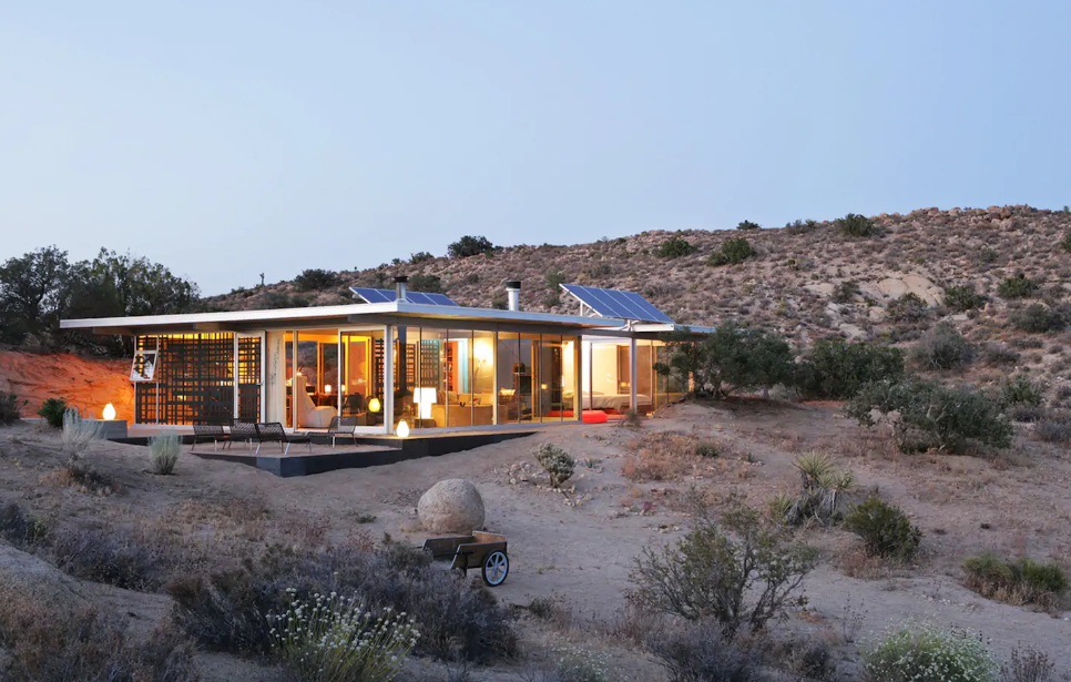 off-the-grid-house-pioneertown-california