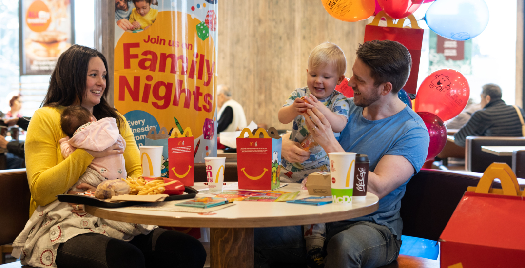 Over 75 Of Canadian Parents Agree That Dining Out Makes Life Easier 