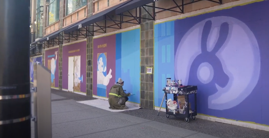 Local artists paint beautiful murals on boarded-up Vancouver storefronts (VIDEO)