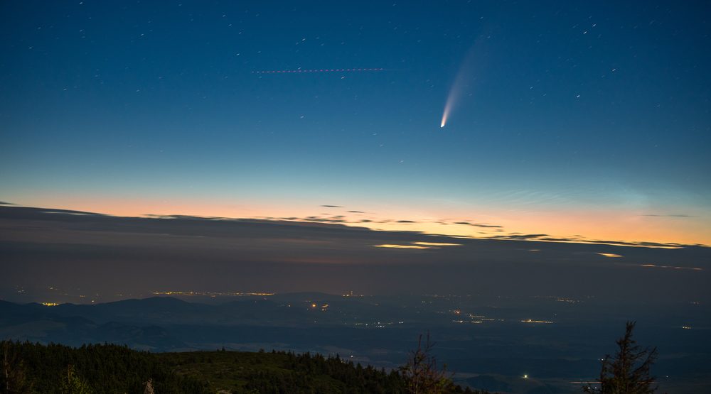 This incredibly rare comet will be visible over Canada this month