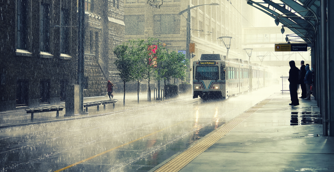Rainy days, risk of thunderstorms on the way for Calgary this week