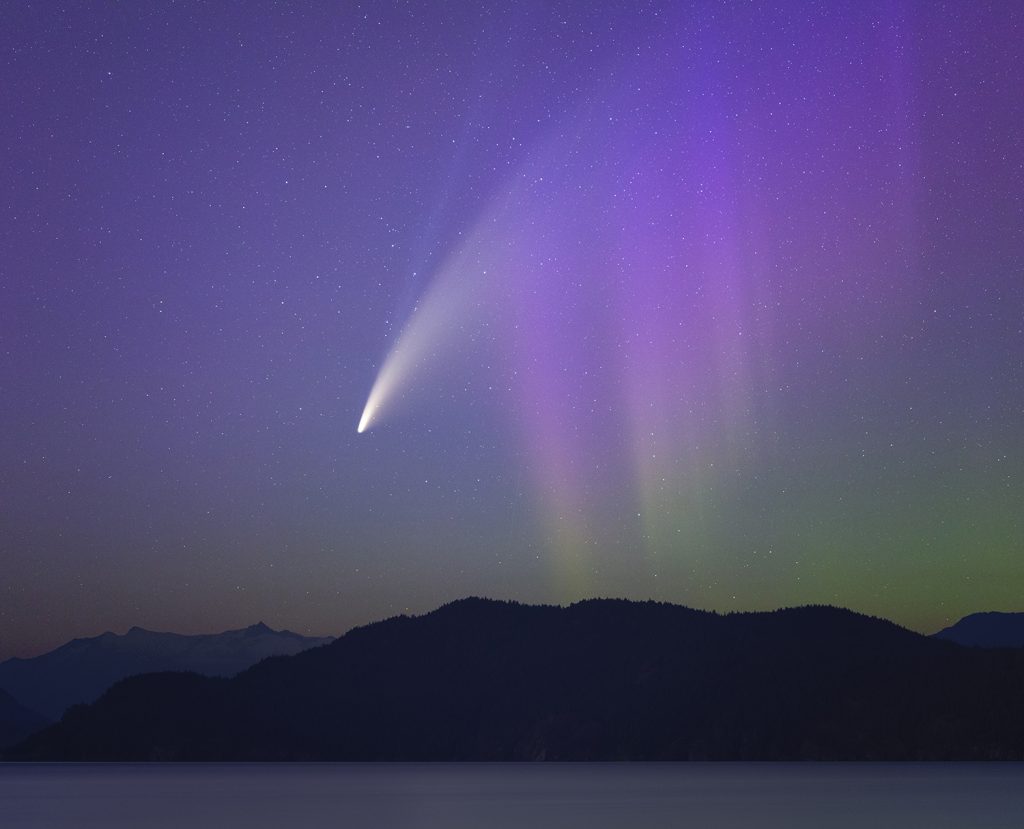 Once-in-a-lifetime photo captures NEOWISE comet and Northern Lights | News