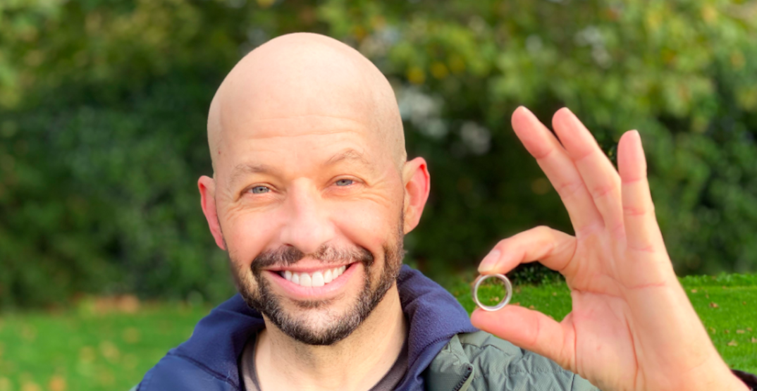 Jon Cryer loses, then finds wedding ring on Vancouver seawall