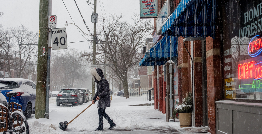 Toronto to expand snow removal program to downtown sidewalks