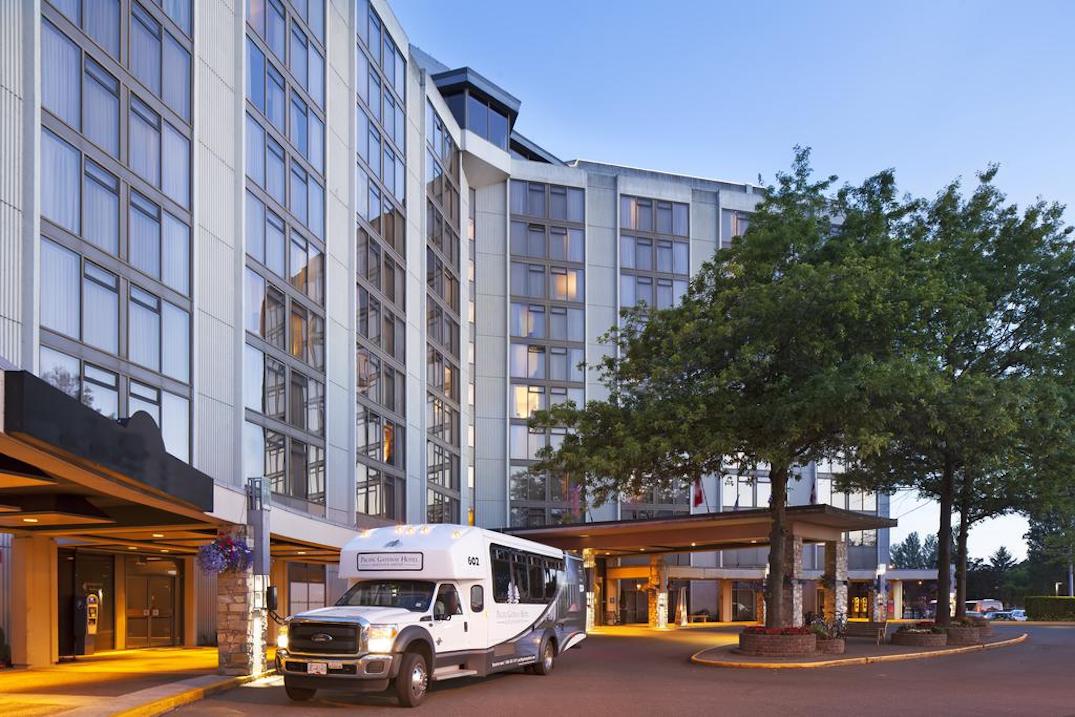 pacific gateway hotel vancouver airport