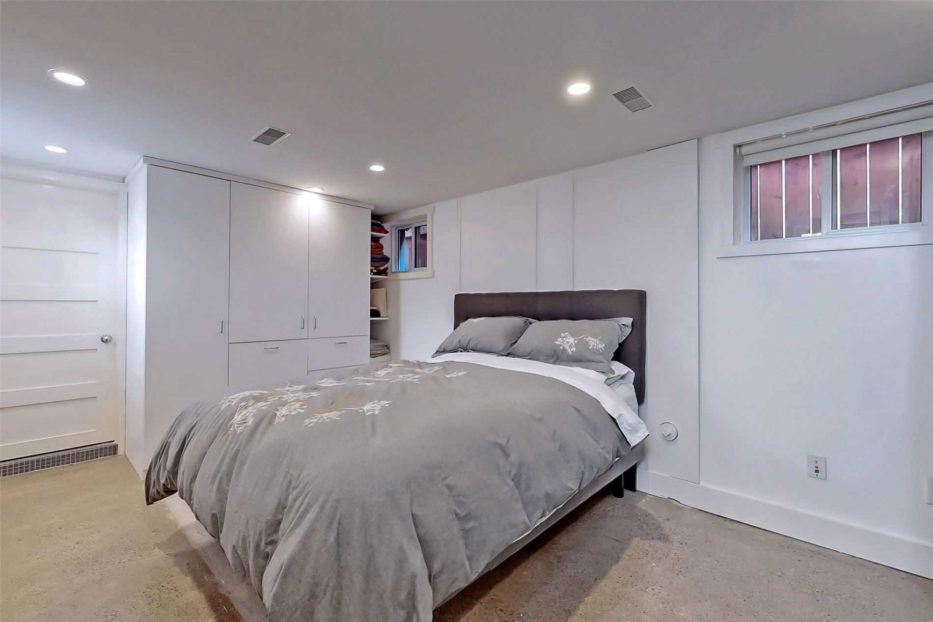toronto cottage