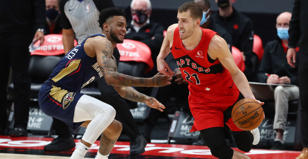 Raptors trade Thomas, freeing up roster spot for potential Lowry deadline deal