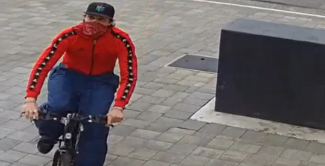 Brazen Richmond porch pirate steals package from front doorstep (VIDEO)