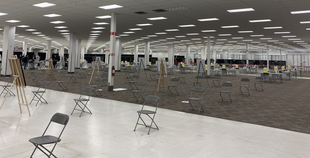 Toronto to open final three mass COVID-19 vaccination clinics tomorrow