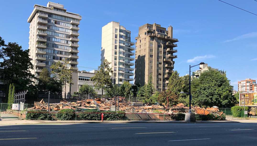 1616 West Georgia Street Vancouver White Spot Demolished August 15 2021