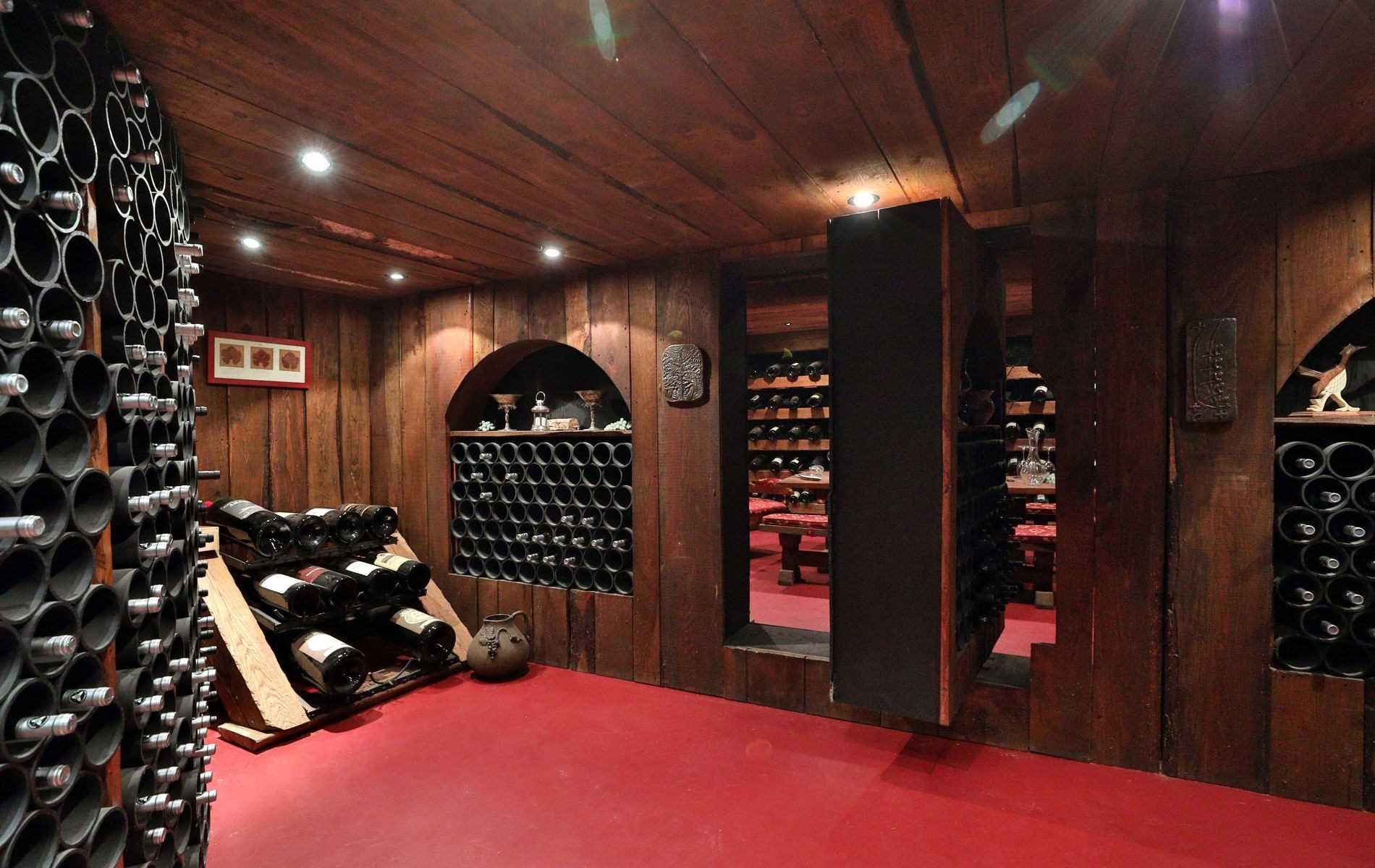 ontario winery castle