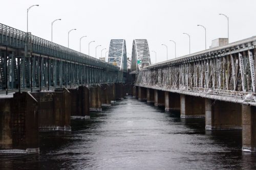 mercier bridge montreal