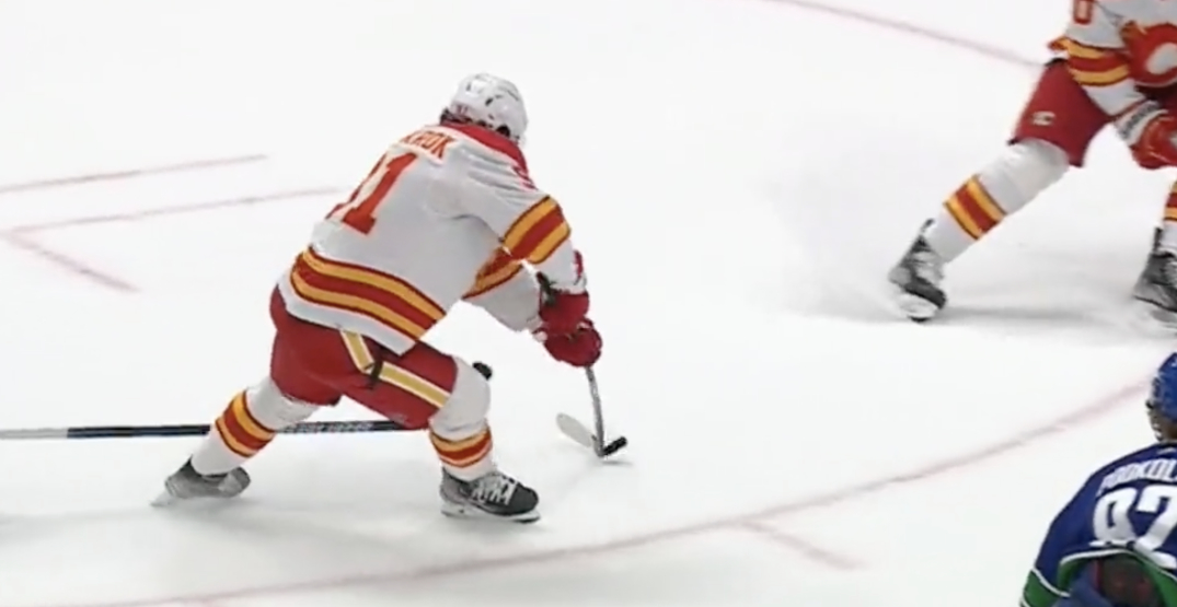 Newcomer Calle Jarnkrok baffles Flames with ambidextrous efforts