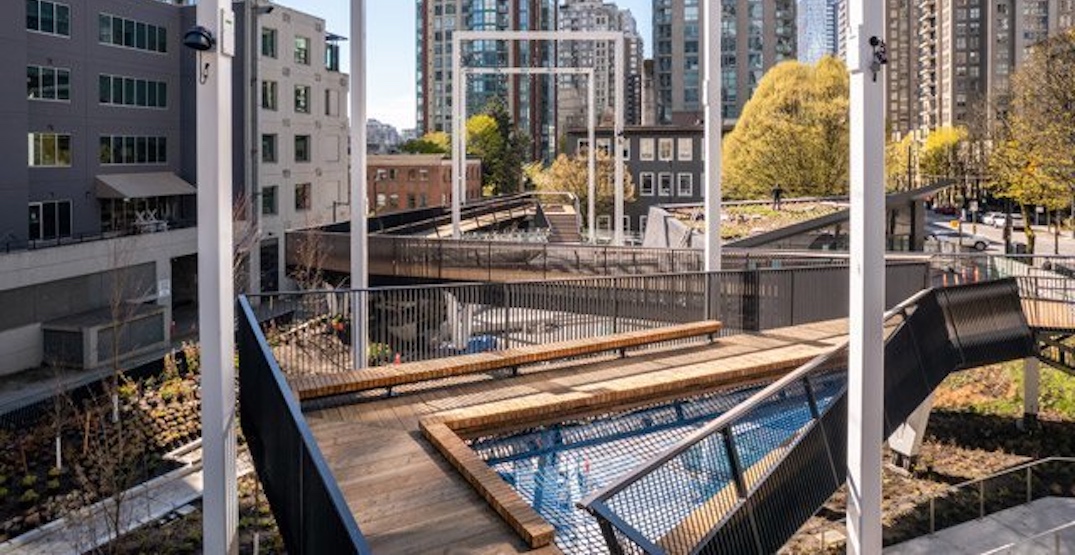 Big new park in Vancouver with elevated walkways and washrooms opens (PHOTOS)