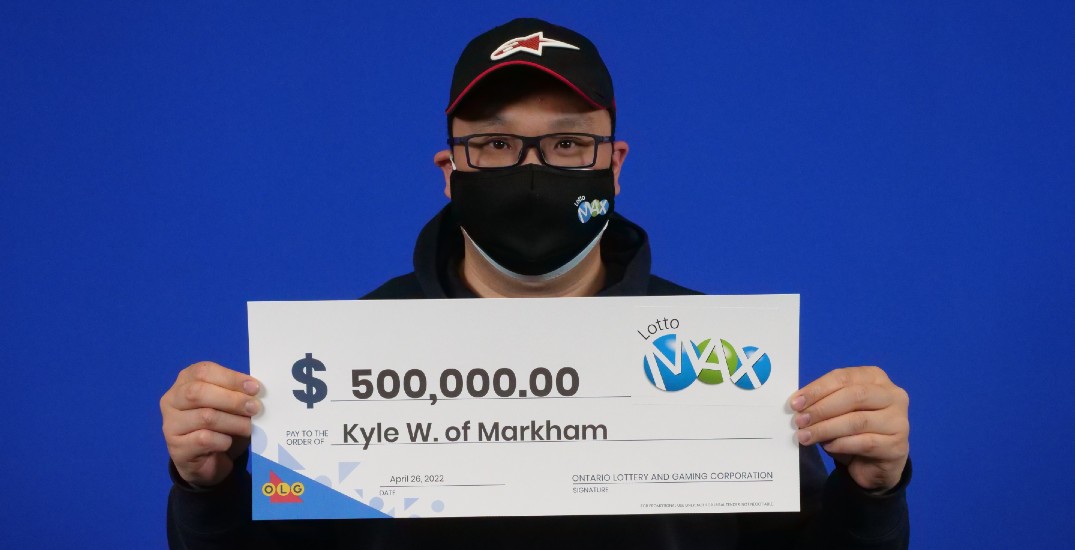 Markham man wins $500,000 in lottery; wife thinks it's an elaborate April Fools' prank