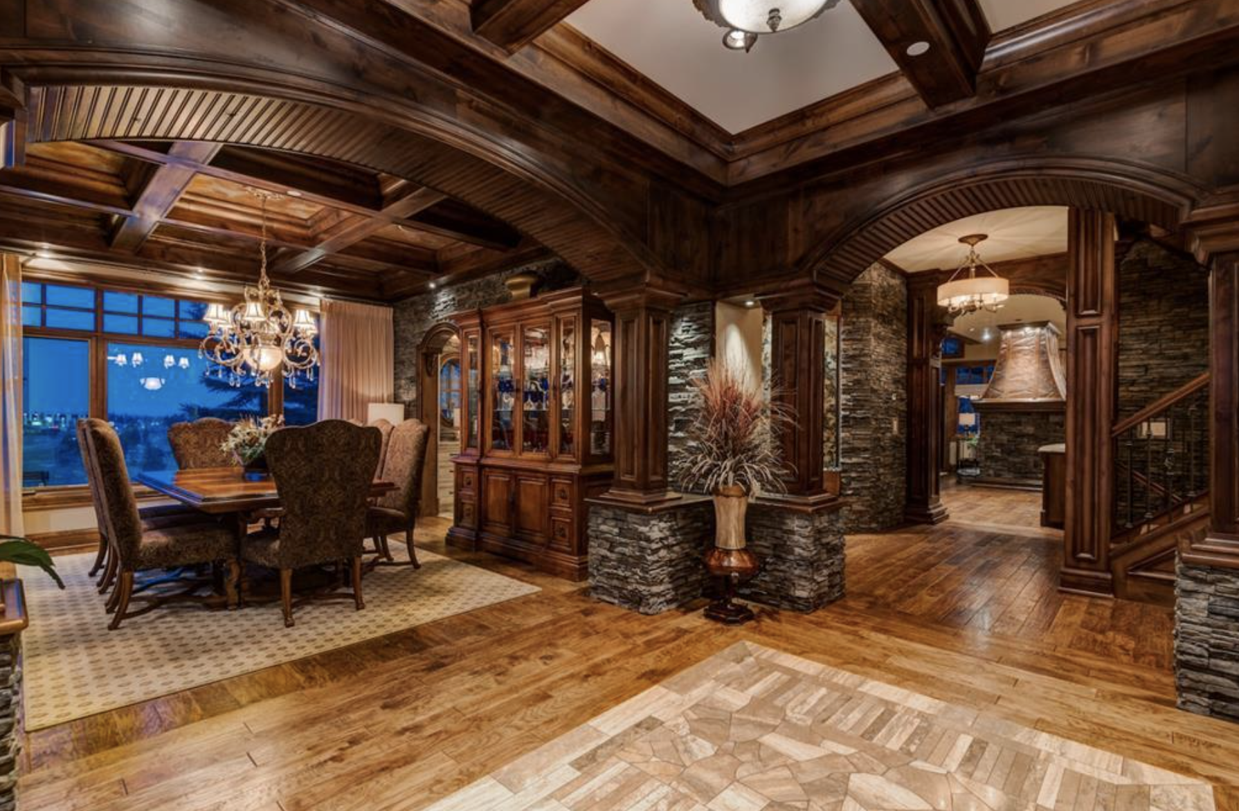 Calgary expensive homes