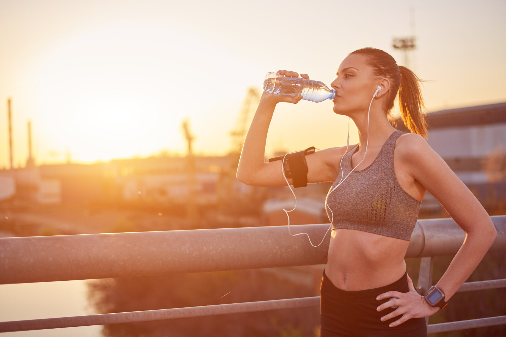 6 ways to beat the heat while heading out on a summer run