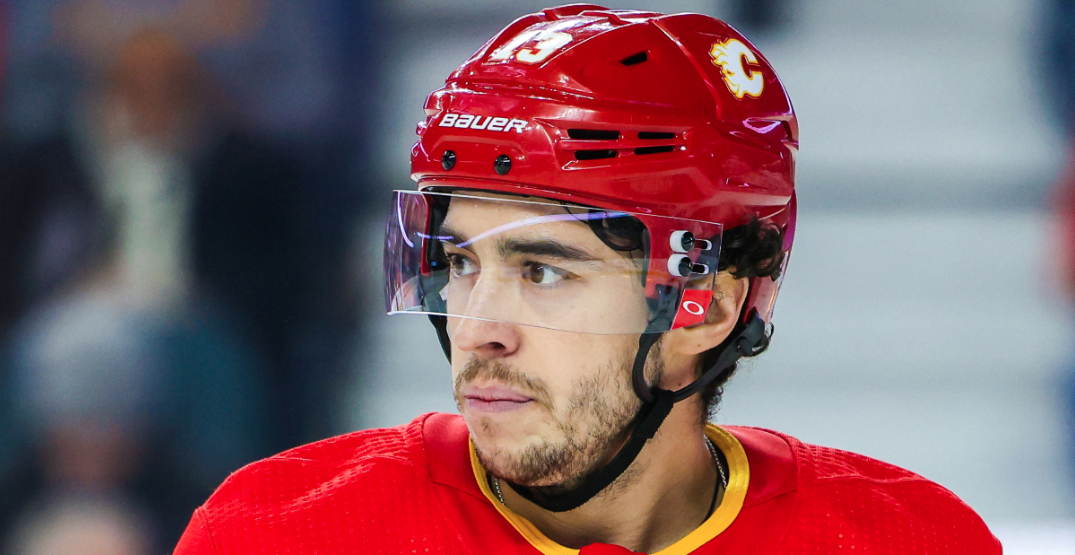 Gaudreau explains decision to leave Flames, join Blue Jackets