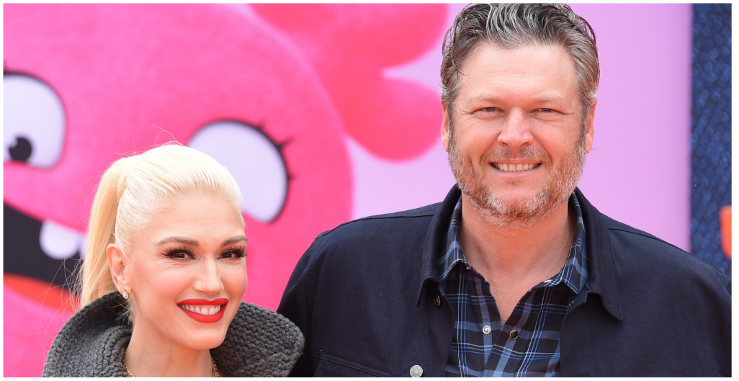 Gwen Stefani surprises fans at Blake Shelton's Calgary show (VIDEOS)